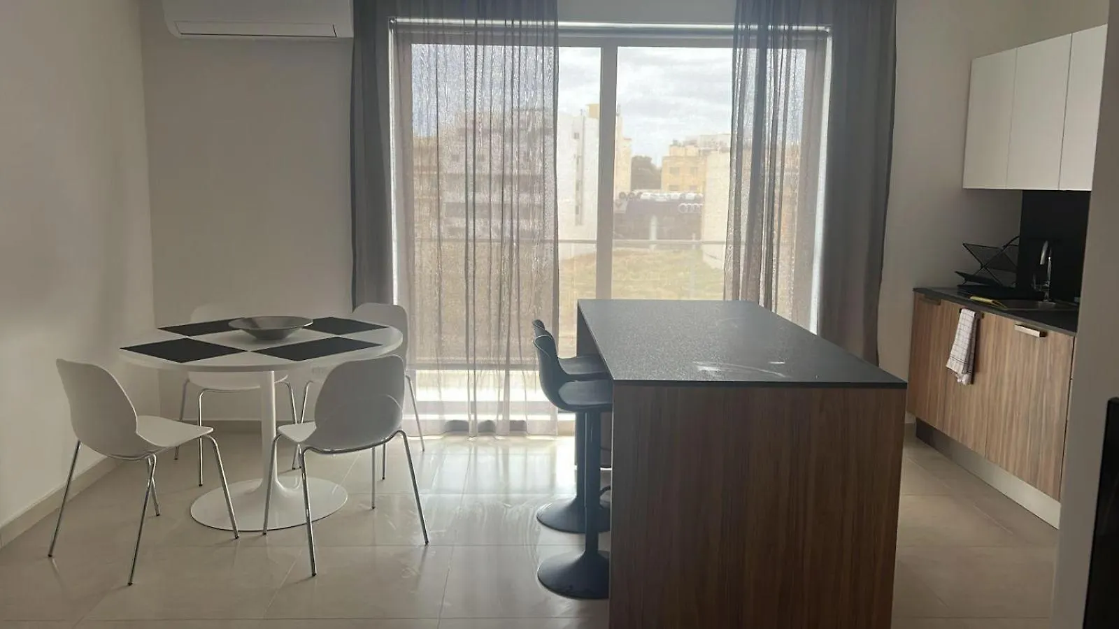 Ubm Msida Apartment